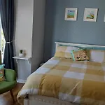 Ferienhaus Padua House In The Centre Of And 2 Mins Walk To The Bundoran