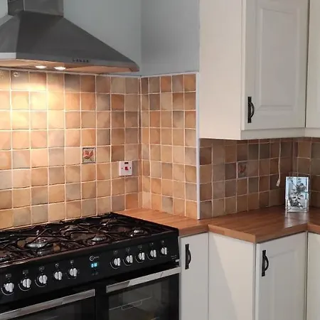 Nyaraló Padua House In The Centre Of And 2 Mins Walk To The Bundoran